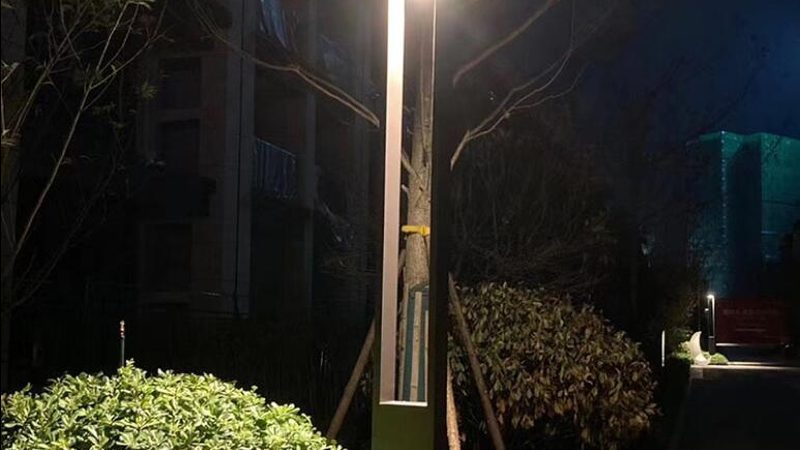 厂房LED吊灯与工矿灯：揭秘两者间的关键差异**